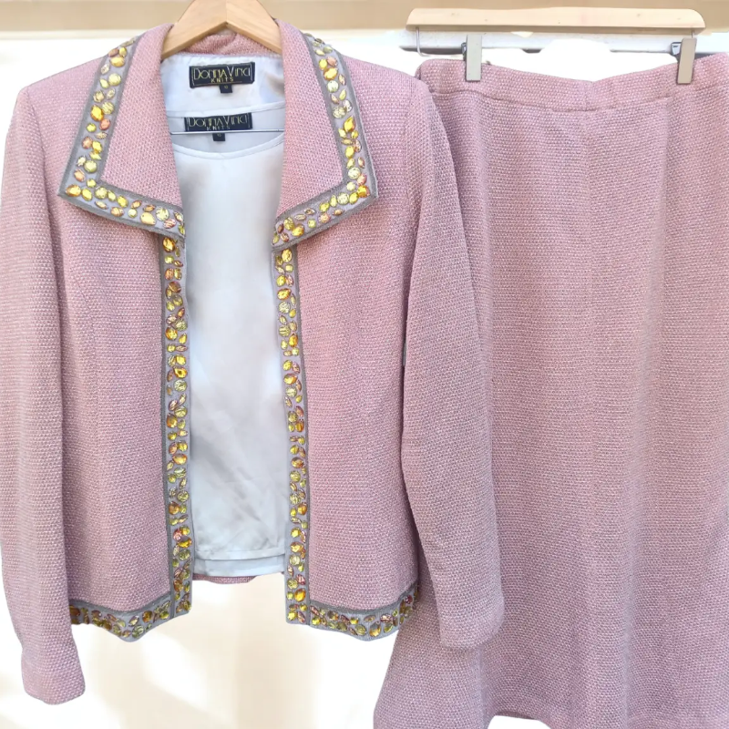 Two-piece skirt suit