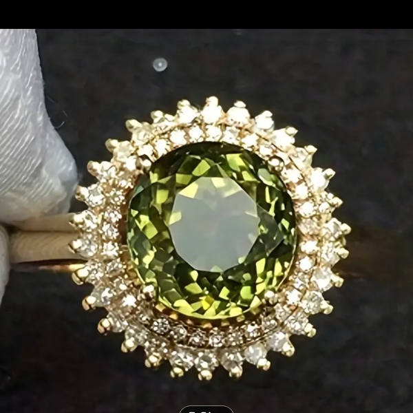 Beautiful Green star with gold plating