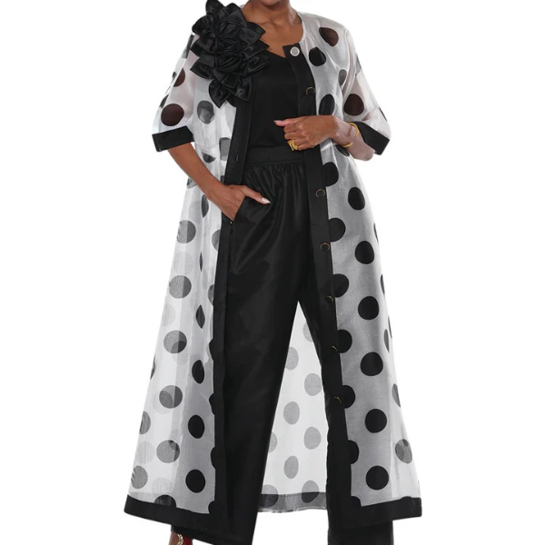 Love the Queen White/Black 3pv Duster, Cami ,and Pant Set