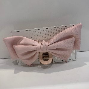 Canele series claw clip