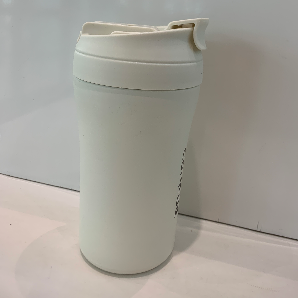 Vacuum cup