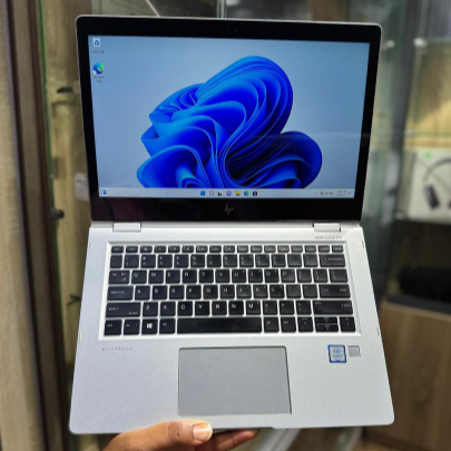 HP Elitebook 1030 G2 8GB 256GB (UK USED)