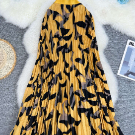 Fashion Pleated skirt