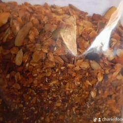 Seeds and nuts granola